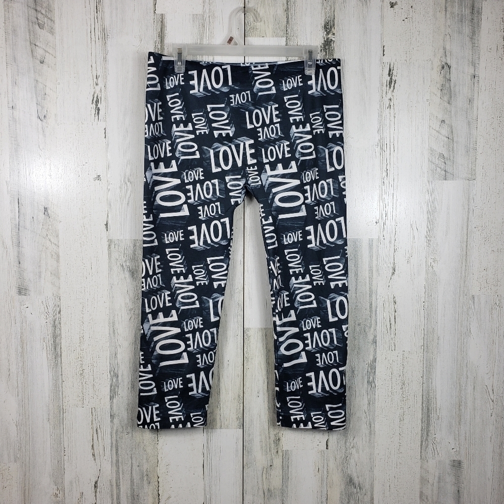 no boundaries 3D love cropped capri leggings women's size XL 15-17